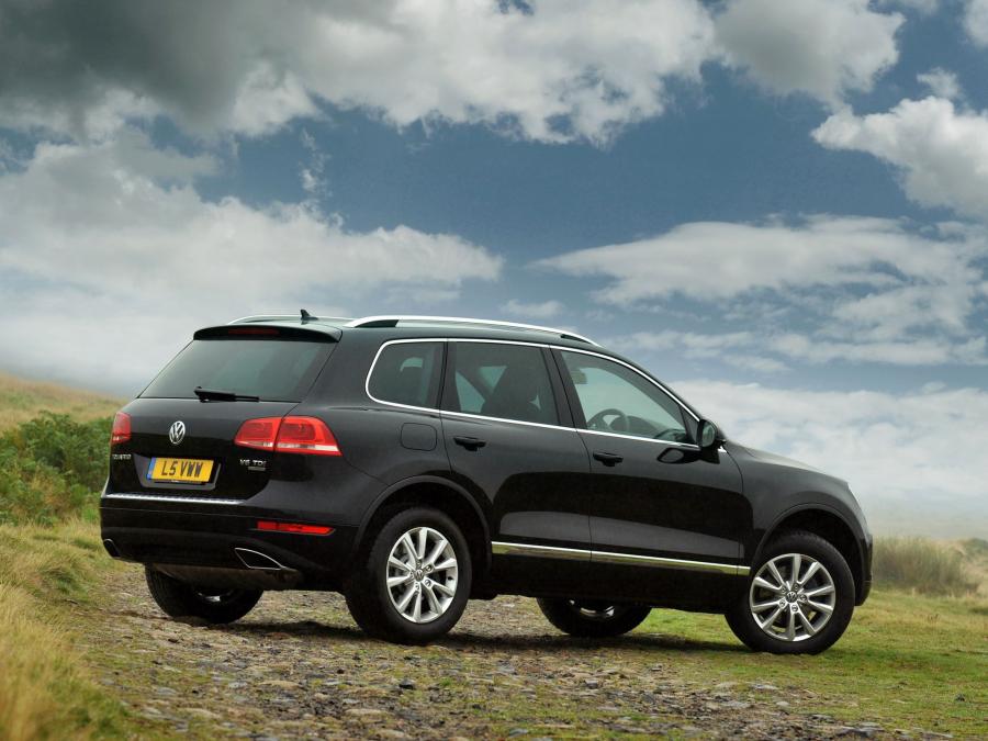  Volkswagen Touareg V6 TDi 2010 года  (UK) (фото 29 из 35)